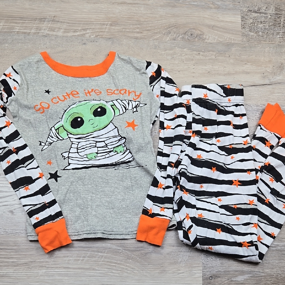 Star Wars 10 Kids Halloween Pajamas Mummy Grogu The Child So Cute It's Scary 8